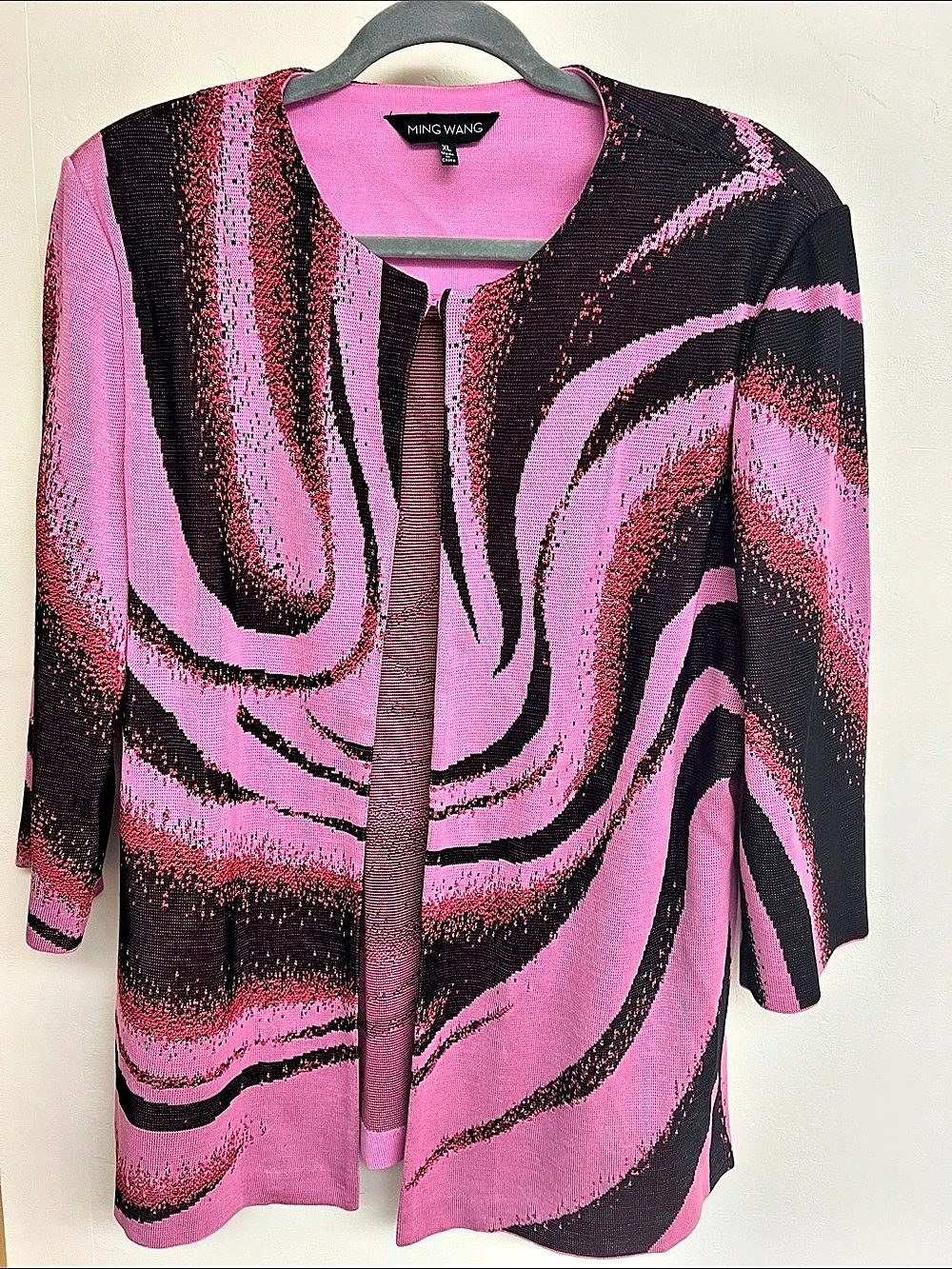 Ming Wang Pink and Black Abstract Swirl Knit Cardigan Jacket Pink & Black Artsy